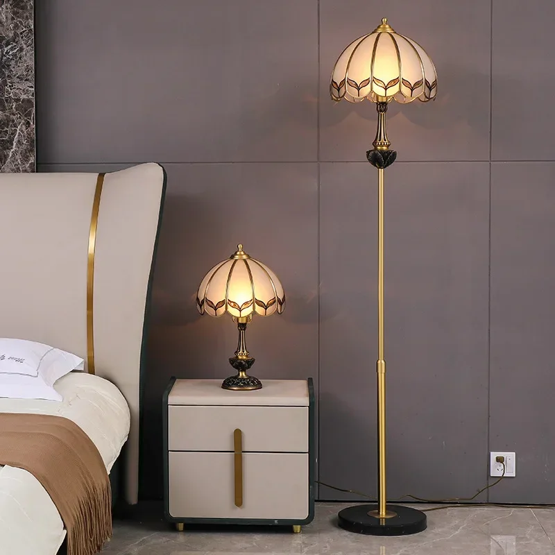 

GHEUVNJ New Chinese style modern minimalist and fashionable floor lamp living room American style study hotel room floor lamp