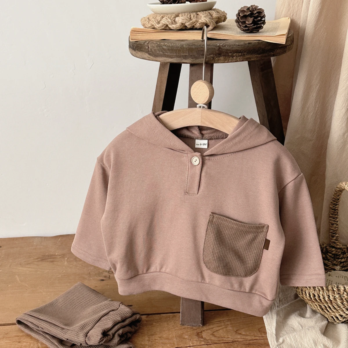 

2 шт./компл., весенне-осенняя новая коричневая детская толстовка с капюшоном, топ + штаны, одежда для младенцев, костюм, детский свитшот, детская одежда, товары для новорожденных