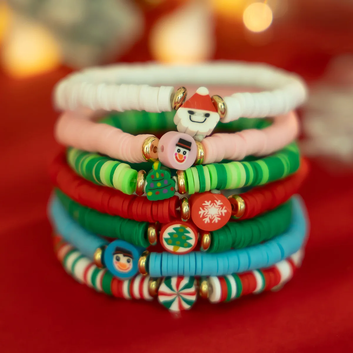

Y2K Polymer Clay Beads Christmas Bracelet Set Christmas Tree Snowman Pendant Bracelets For Women Girl Holiday Jewelry Party Gift