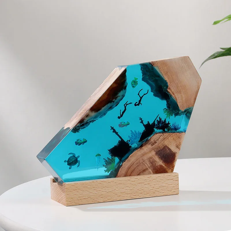 Ocean Animals Organism Resin Table Light Creactive Art Decoration Lamp Underwater Exploration Theme Night Light USB Charge