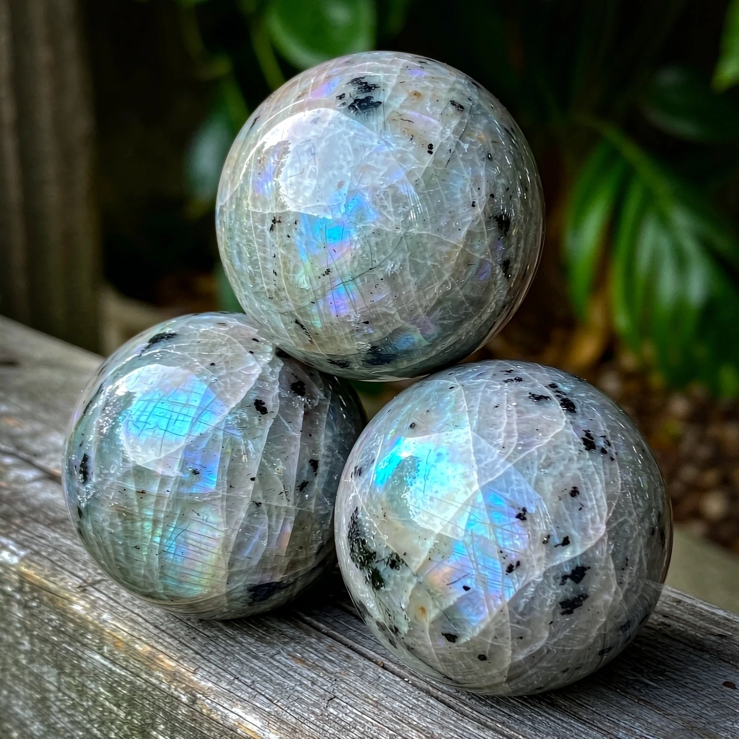 1PC Flash Rainbow Moonstone Crystal Sphere, Elegant Home Decor,Unique Birthday Gift,Holiday Party Decorations, Halloween Gift