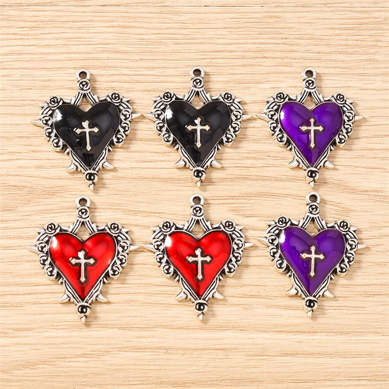 10 Stück niedliche, bunte Emaille-Anhänger in Form von Herzen und Kreuzen zum Basteln von Halsketten, Ohrringen, Armbändern und anderen Schmuckstücken. – Detail 6