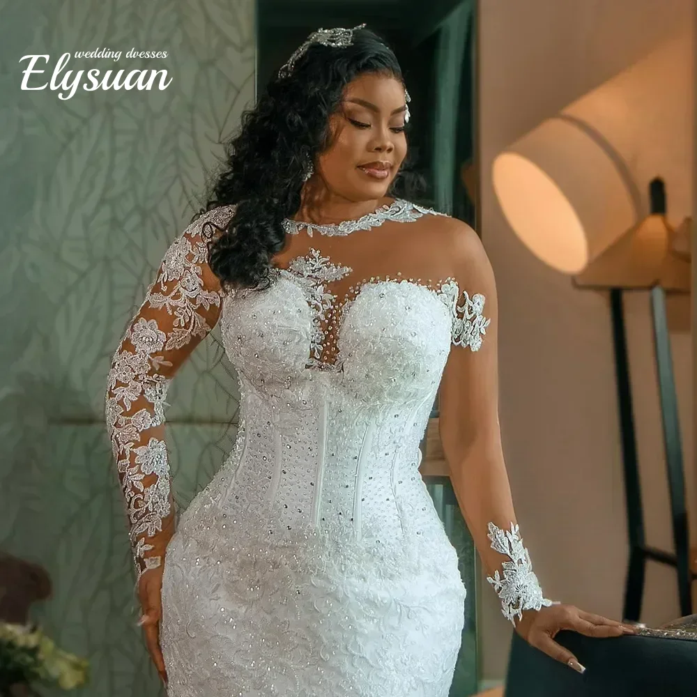 فساتين زفاف حورية البحر العربية المخصصة رقبة شفافة مزينة بالدانتيل وأكمام طويلة وذيل قابل للإزالة فستان زفاف رسمي