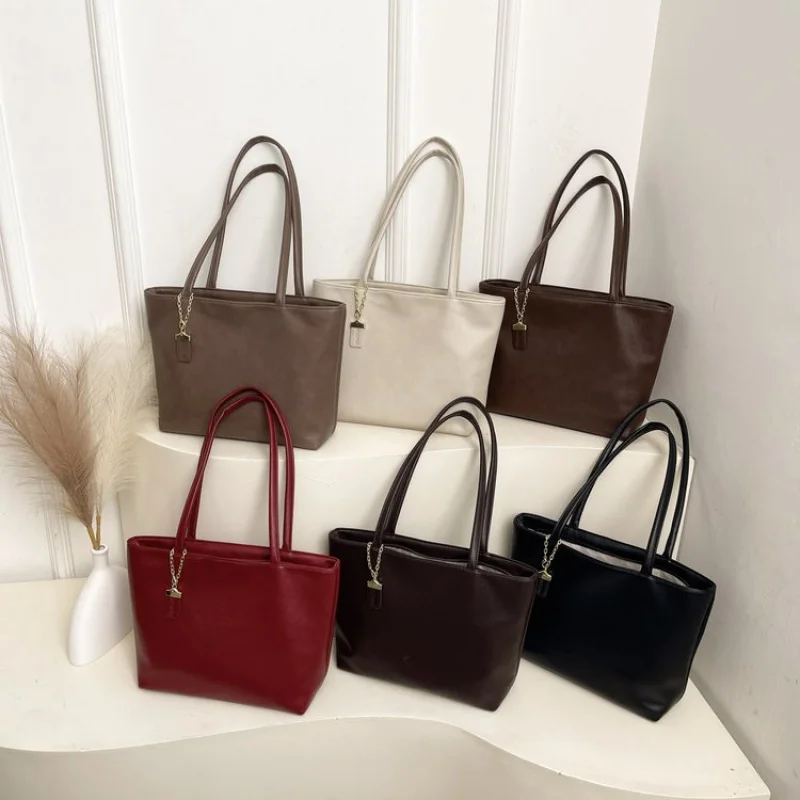 

Роскошная брендовая женская сумка через плечо, конструкция из натуральной кожи, элегантный дизайн-мессенджер, популярный классический выбор