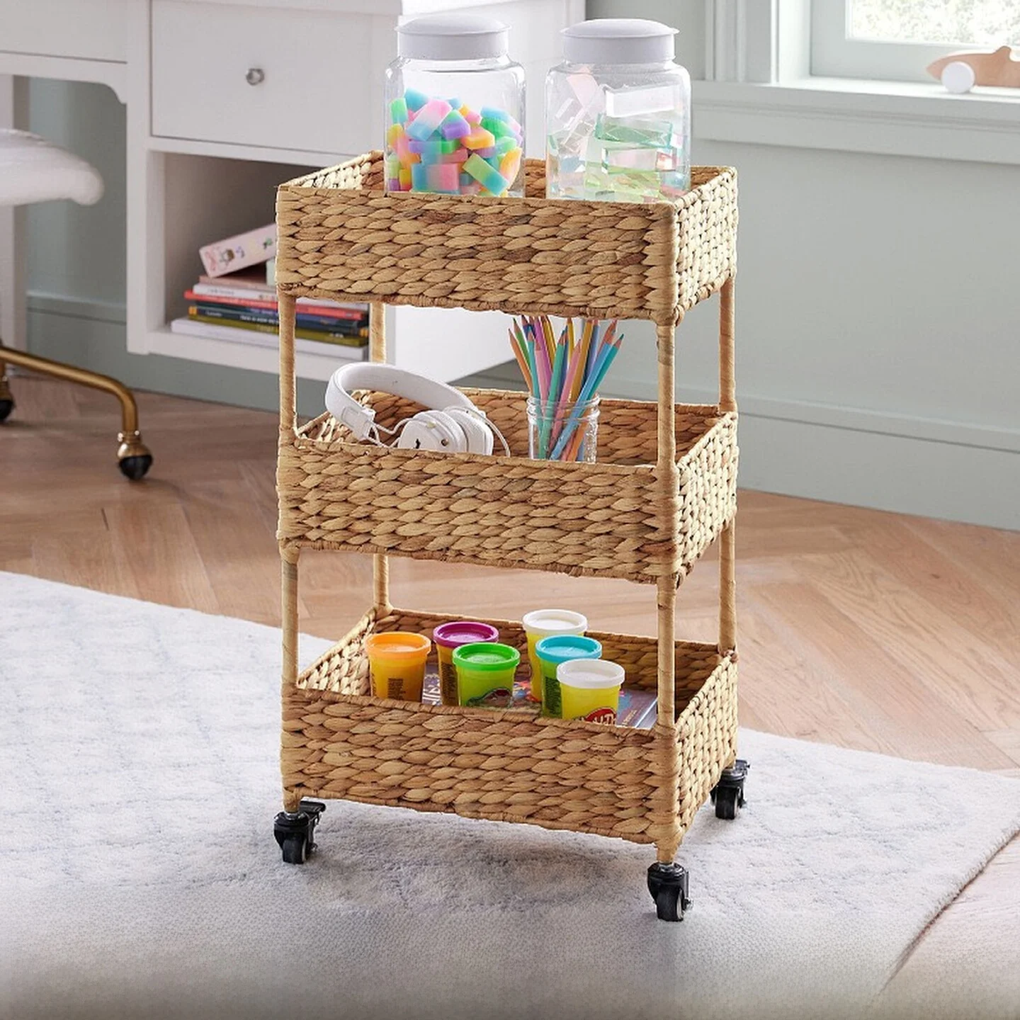 

Многоярусная корзина-органайзер в скандинавском стиле, ручной работы, на колесиках, для хранения бытовых мелочей