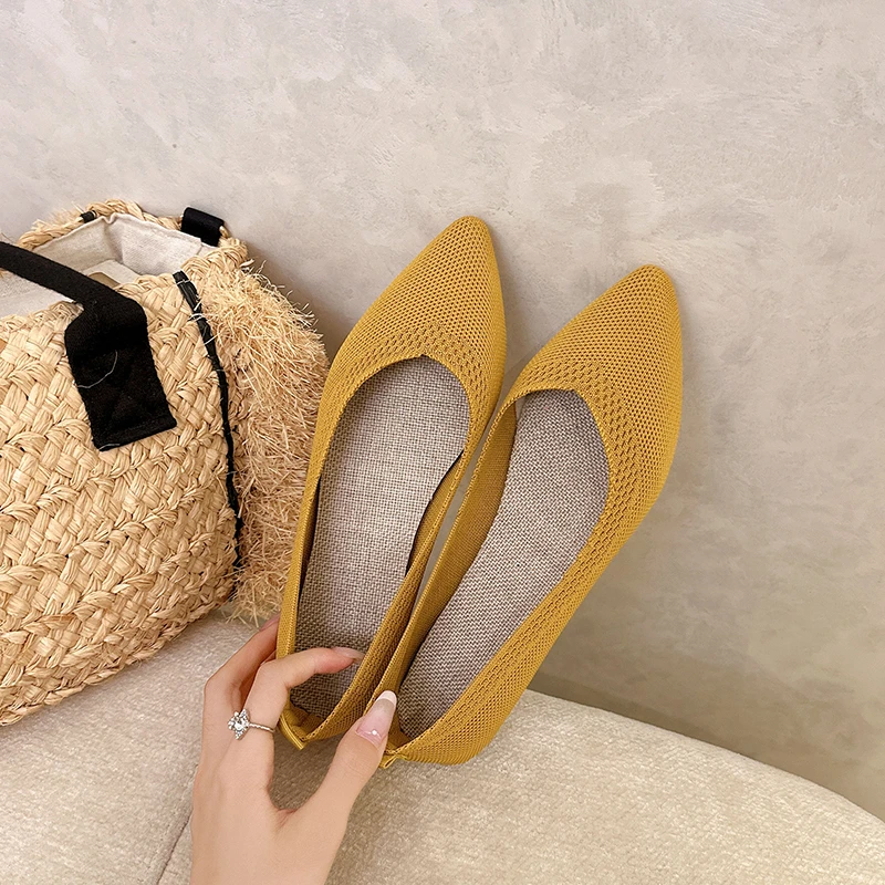 

Women's Pointed Toe Flats 2026 New Breathable Shallow Sole Soft Slip Lightweight Low Top Single Shoes