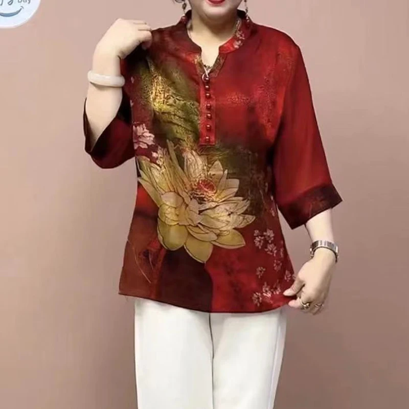 Spring Summer Middle Aged Elderly Women Vintage Stylish Print Blouse Elegant V Neck 3/4 Sleeve Shirts Casual Loose Tops Blusas