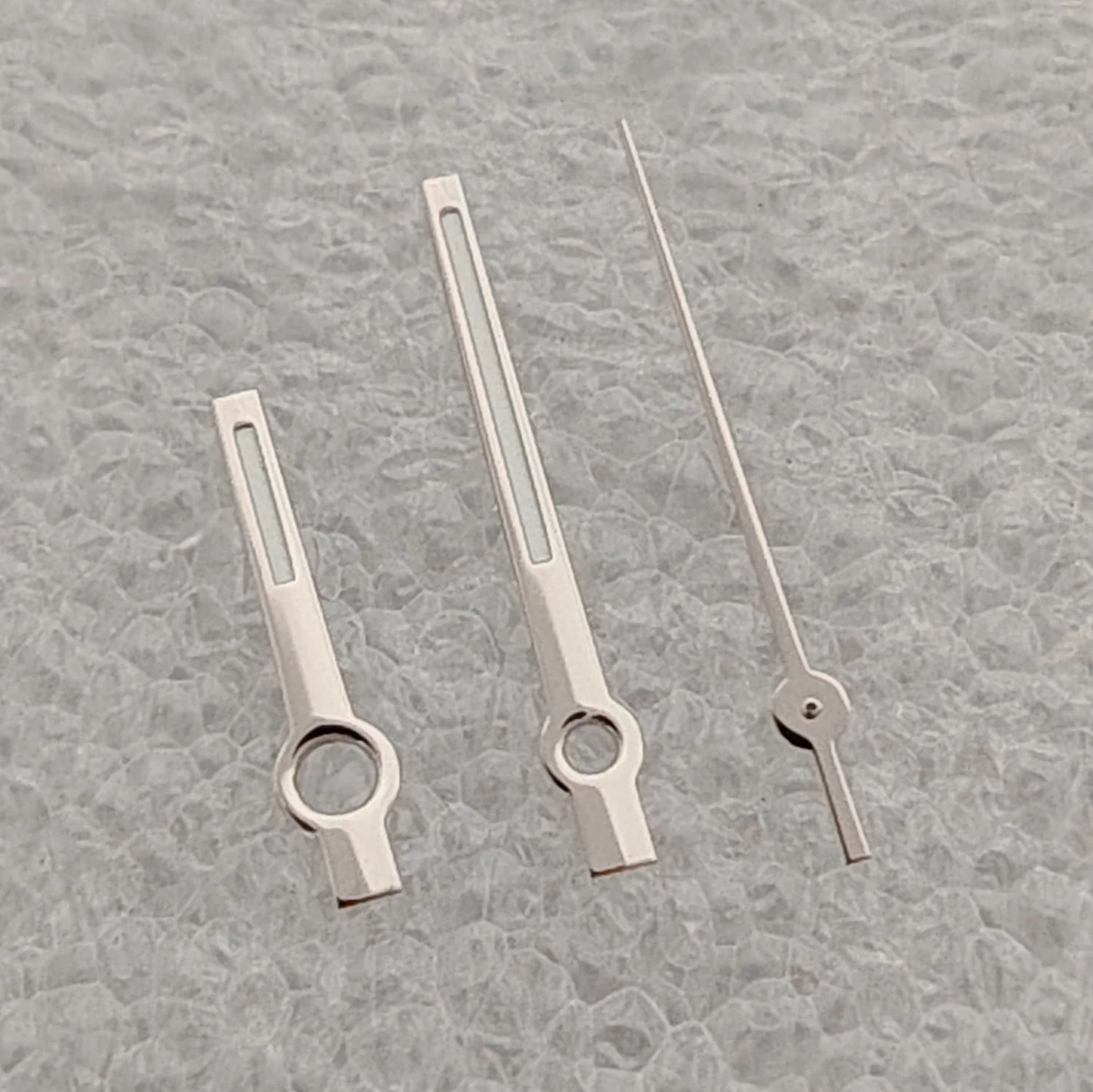 2813 تاريخ ساعة الأيدي 8215 ساعة فضية الأيدي مع الأخضر مضيئة ل 8215/8200 Mingzhu 2813 حركة الذهب 8200 الأيدي