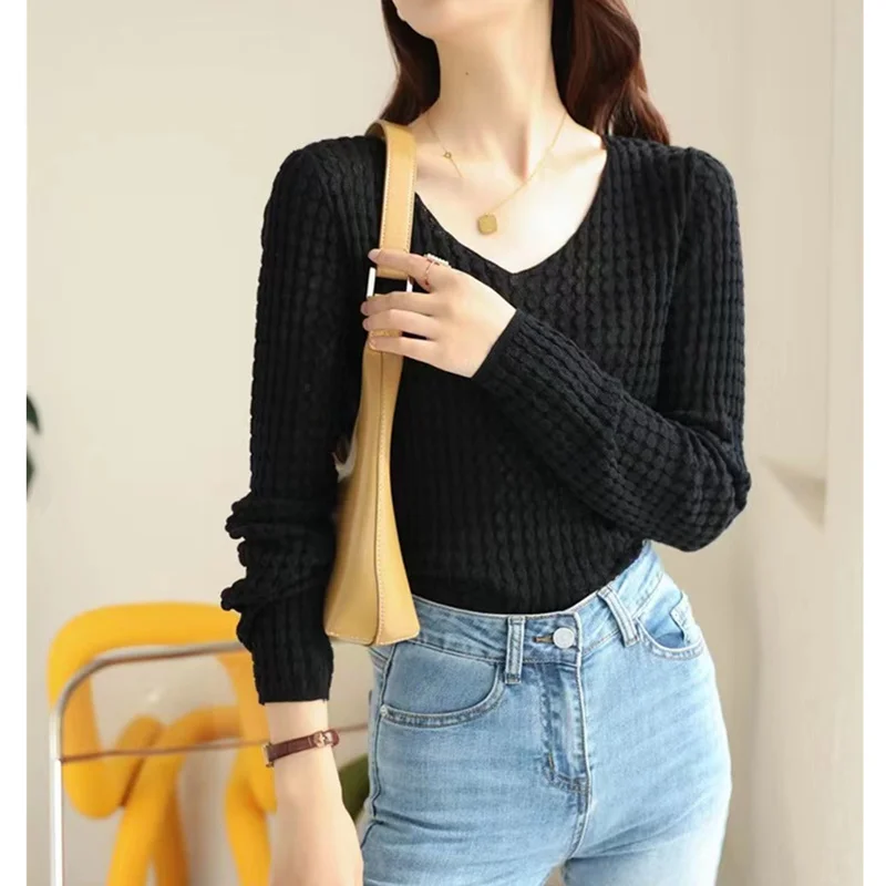 Temperament elegant relief pineapple texture knitted cashmere sweater women thin V neck loose thin wool sweater