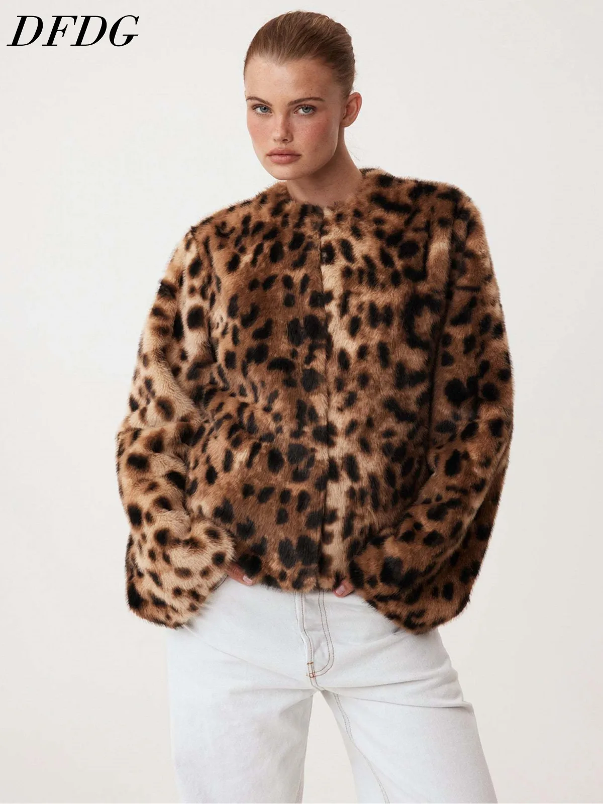 DFDG  Women Faux Fur Coat 2026 New Round Neck Leopard Print Cropped Jacket Long Sleeve Warm Fluffy  Autumn Winter Streetwear Fur