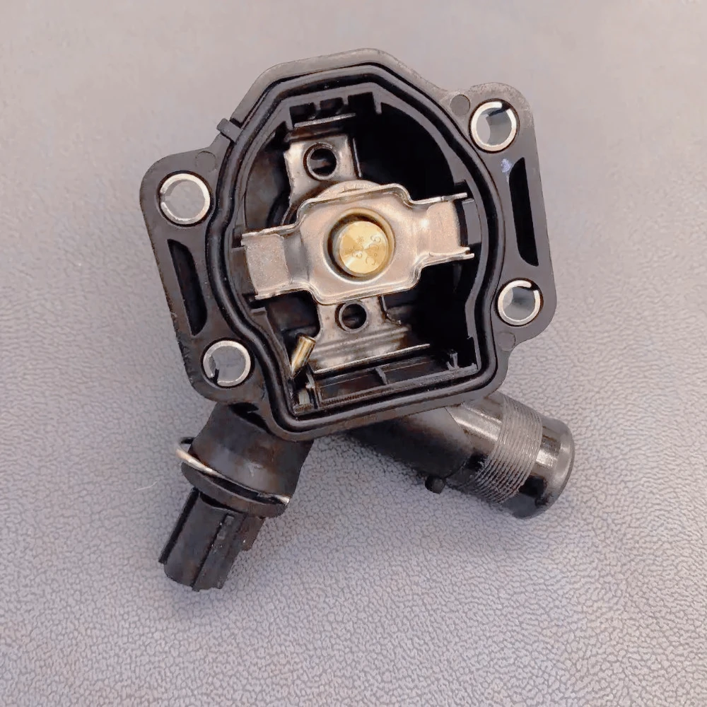 AC-NEW Thermostat Housing for Volvo S60 S80 V70 V60 XC60 XC70 XC90 Land Rover LR2 OEM 31355151