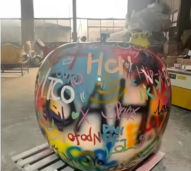 Apple Graffiti Entertainment Large Fiberglass Apple Statue DIY Resin Fiberglass Sculpture Pop Art Painting