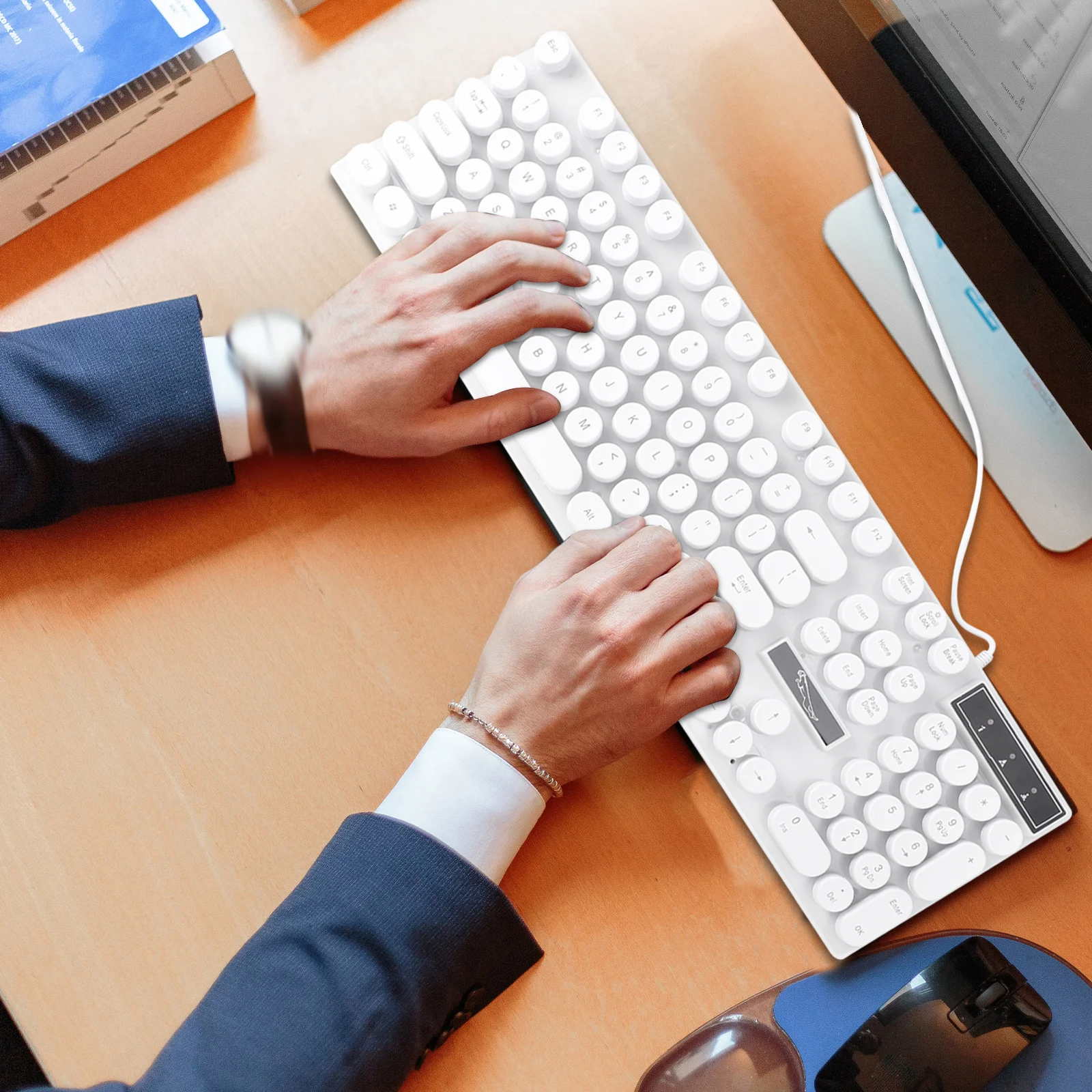 

Usb Glowing Computer Keyboard White Round Key Portable Creative Keyboard For Laptop Tablet Pc Office Gaming Use