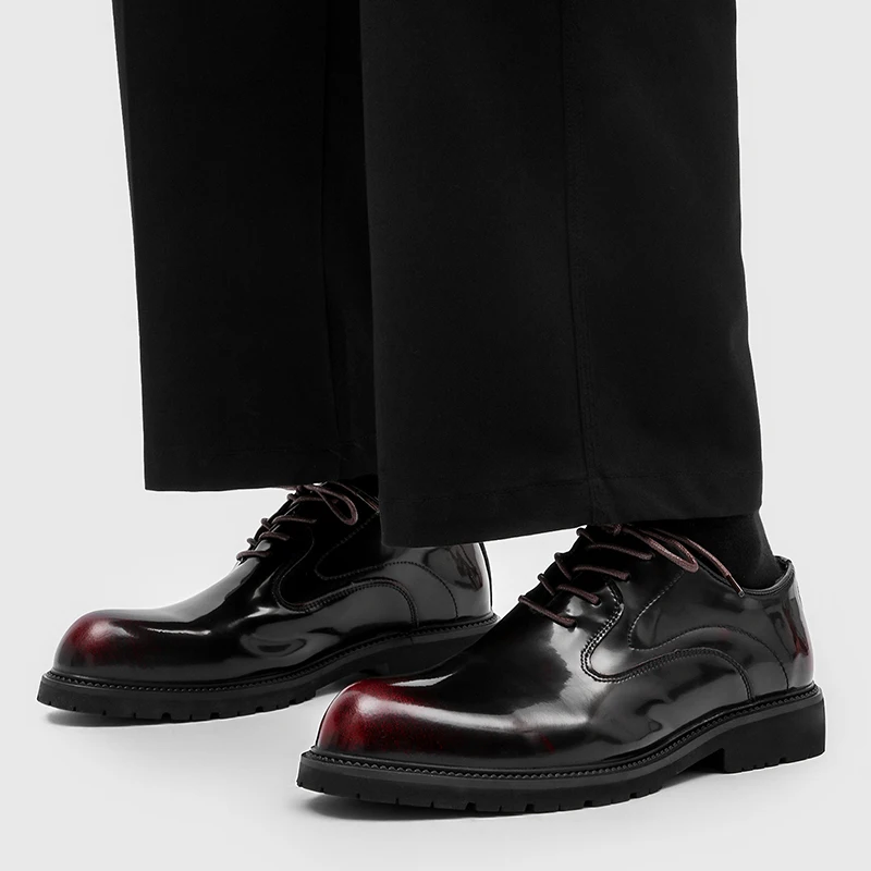 New High-end Formal Men Business Shoes Light Luxury Casual Groom's Shoes Thick Sole Mirror Gradient Color Youthful Fashion Shoes