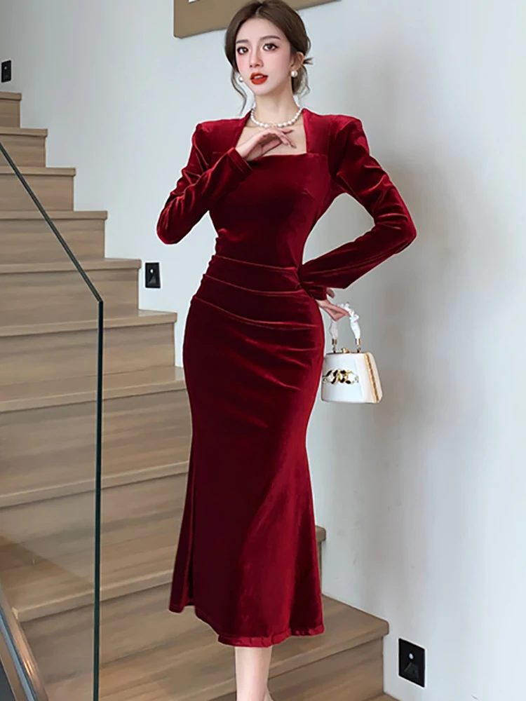 Female's Red Velvet Long Sleeve Suqare Collar Midi Dress Autumn Winter Fashion Ruffled Mermaid Dress 2024 Korean Chic Prom Dress