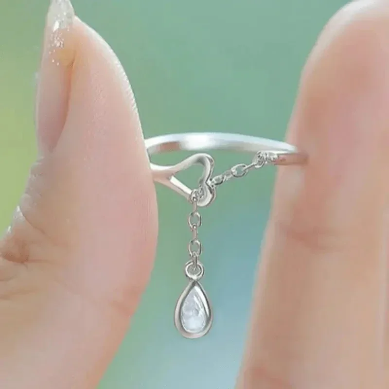 Simple Tri Color Heart-shaped Chain Paired with Water Droplet Cubic Zirconia Pendant for Women's Daily Jewelry Wear