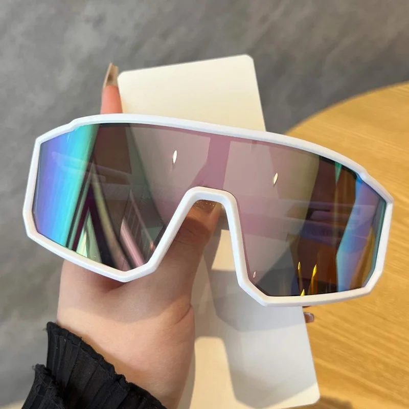 New Cycling Fashion Sports Sunglasses Colorful Integrated Goggles Outdoor Cycling Mountaineering Sunscreen Sun Glasses UV400