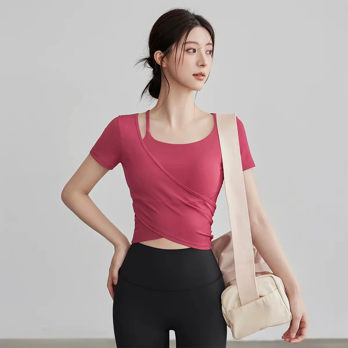 Yoga Clothing Long-sleeved Women's High-looking Slimming Tops with Chest Pads Professional Training Pilates Fitness Clothing