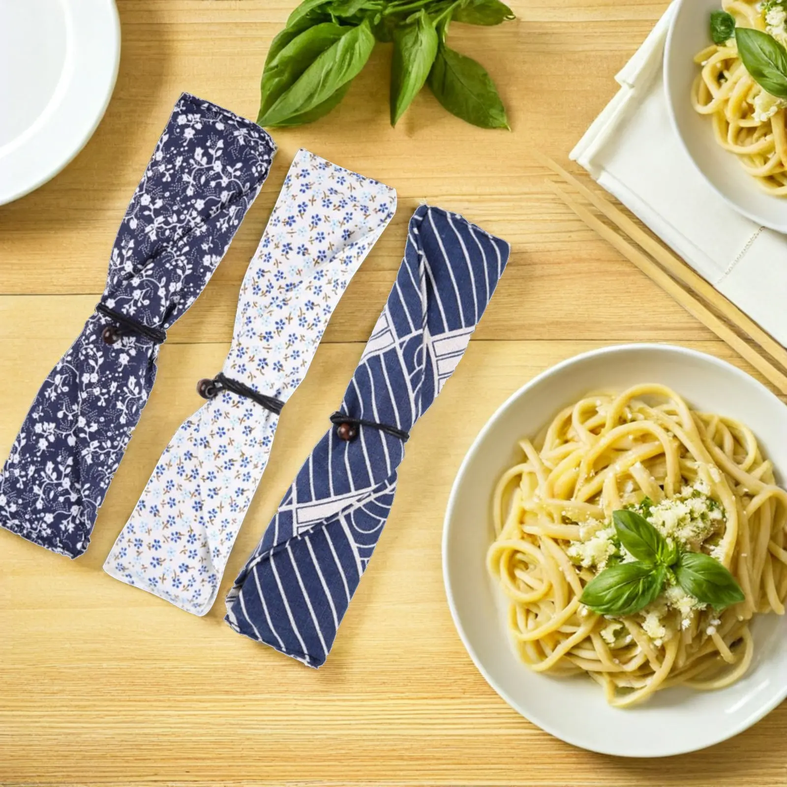 3Pcs Japanese Style Chopsticks Sleeve Elegant Simple Tableware Storage Bag Hygienic Portable for Picnic Travel Banquet Camping