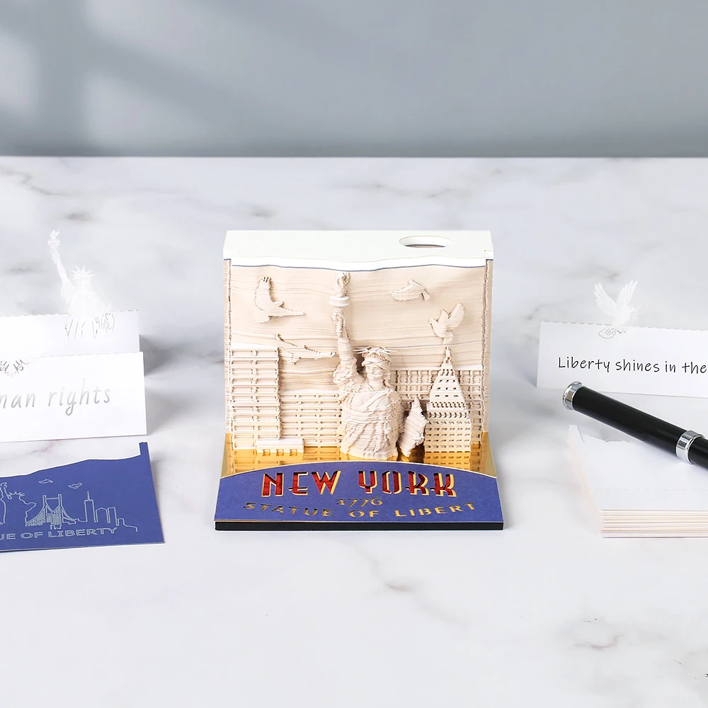 Omoshiroi Block New York Statue of Libert Landscape Building 3D Memo Pad Paper Cut Bookmark Acrylic Box With Pen Holder