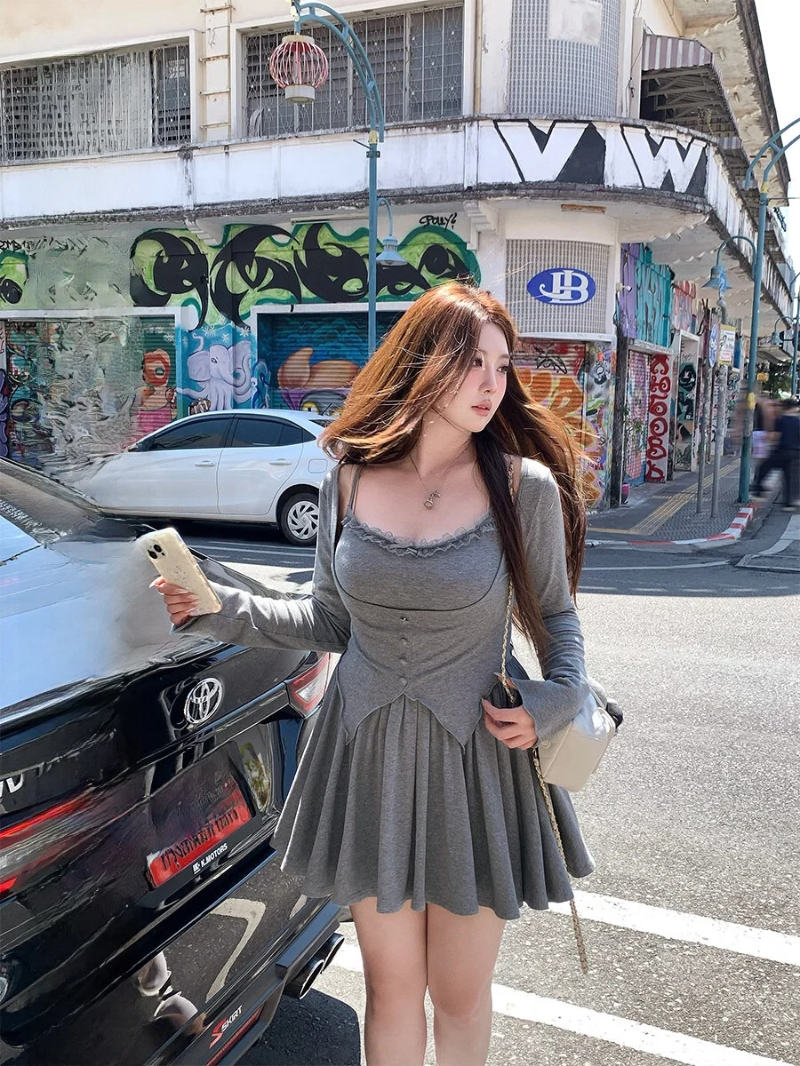 

High Elasticity Modal Knitted T-shirt And Lace Halter Dress Women plus Size Ballet Style Two-piece Set Spring Casual Wear