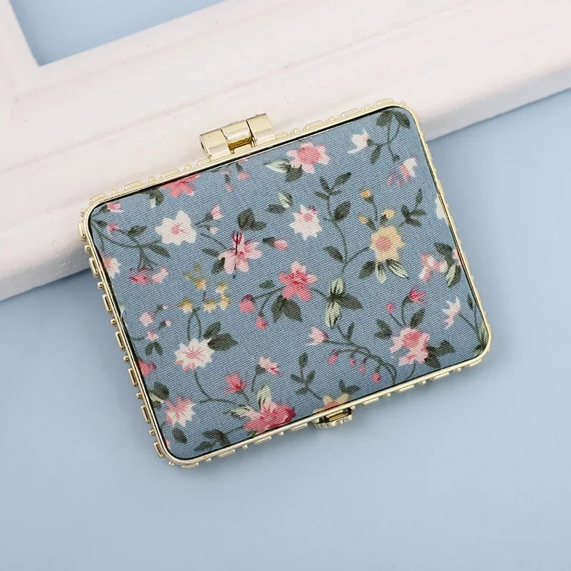 Vintage Foldable Makeup Mirror Mini Heart Round Makeup Mirrors Portable Hand Mirrors Compact Mirror Pocket Cosmetic Mirrorr