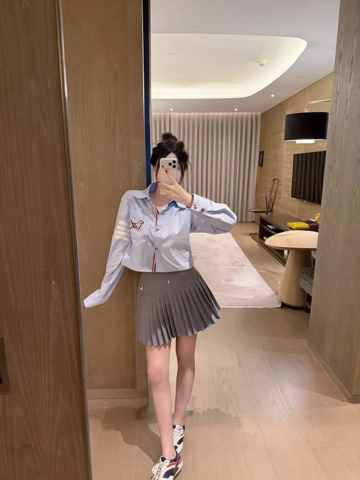 Seoul Limited Classic Short Sleeve Long Shirt Dog Embroidery Pleated Skirt Leg Lengthening  Skirt JK Skirt Women's Cotton...