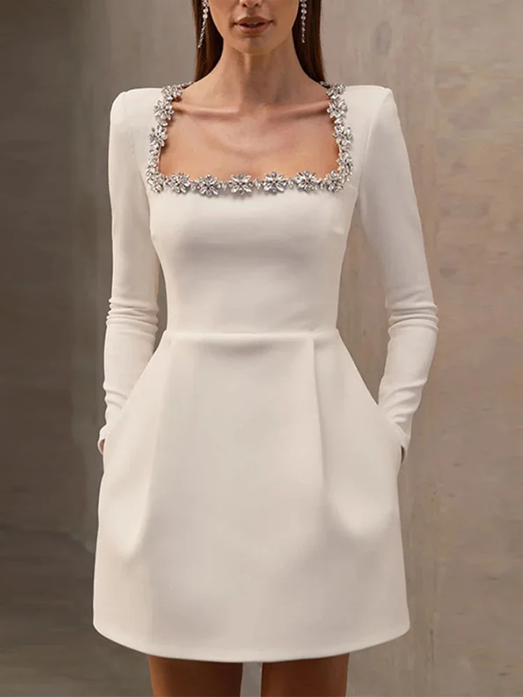 스퀘어 칼라 벨벳 드레스 다이아몬드 스터드 긴팔 슬림핏 이브닝 가운 허리 조절 빈티지 여성 숏 드레스 신상