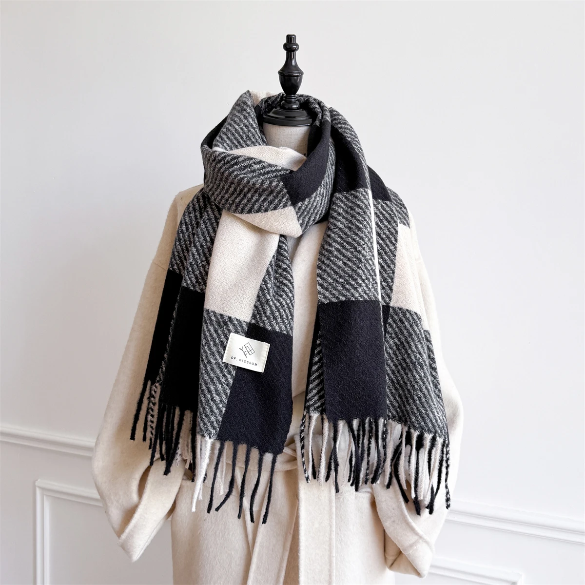 

Warm Shawl Women Scarf Luxury Cashmere Winter Blanket Wraps Casual Plaid Print Pashmina Bufanda Travel Poncho Stoles Echarpe