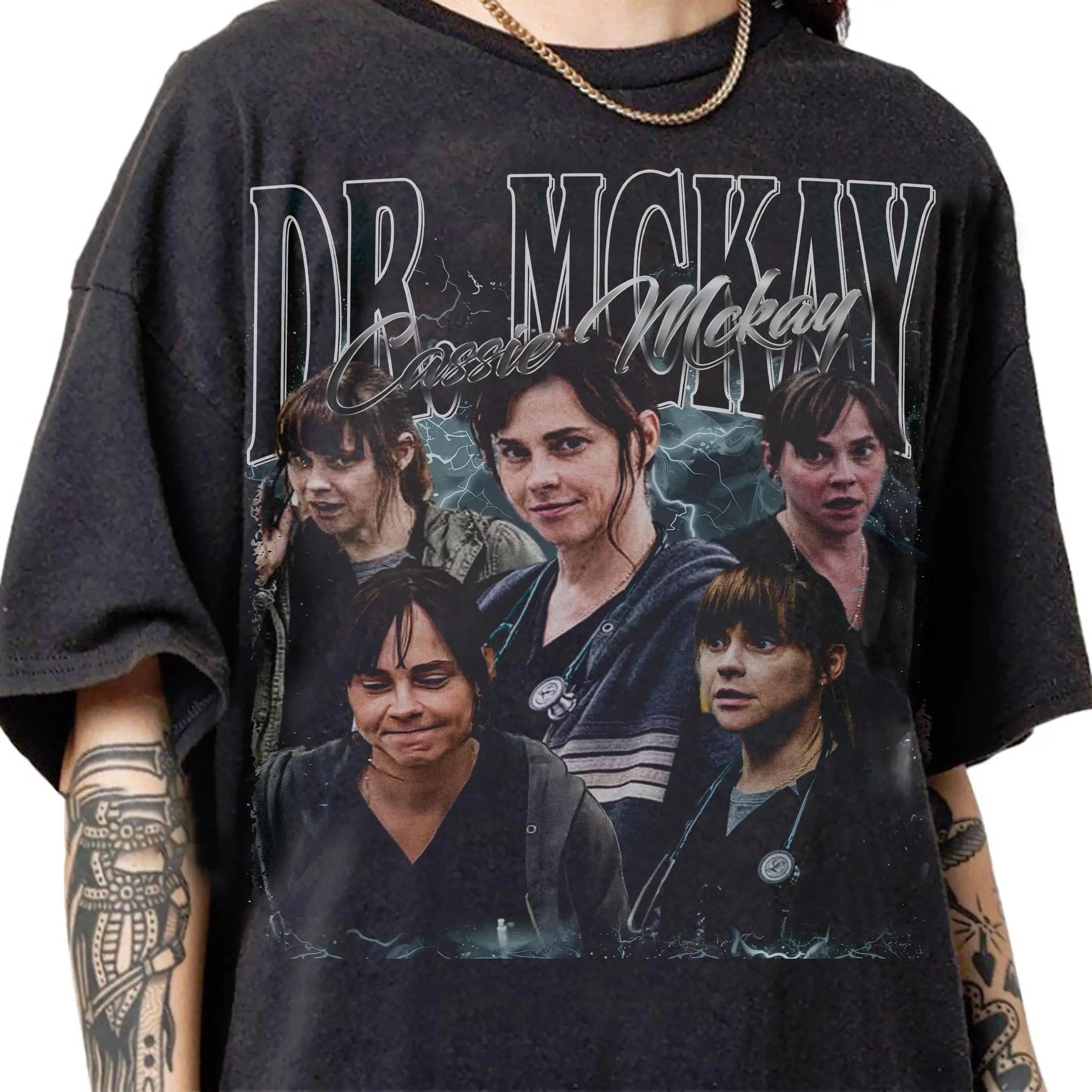 Retro 90s  Dr Cassie McKay T-Shirt, Retro Dr Cassie McKay Vintage T-shirt, The Pitt Movie T-Shirt, Cassie McKay Bootleg TShirt