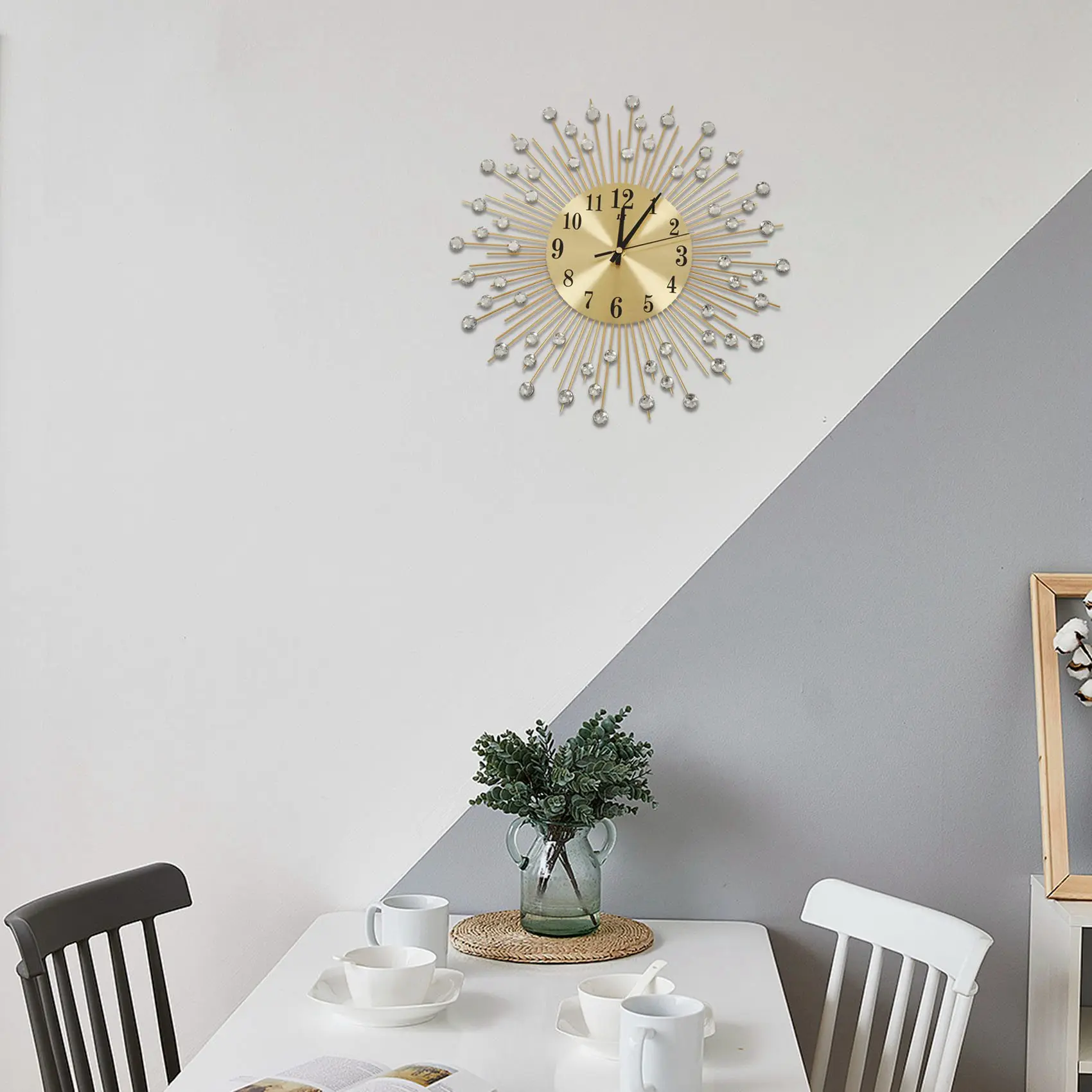 

Versatile Wall Clock Diamonds Decorative Round Clock Metal (Gold)