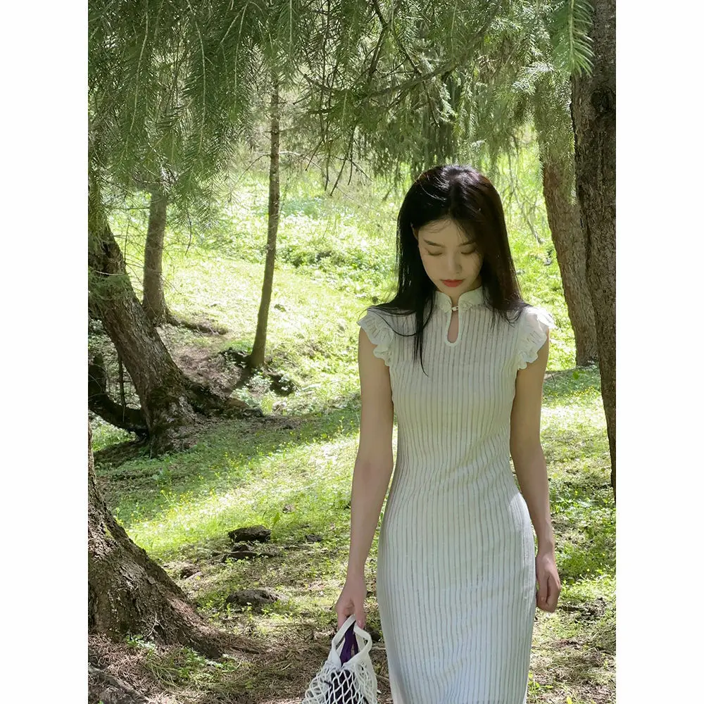 2024 Summer New Chinese Style Retro Pan Button White Long Skirt