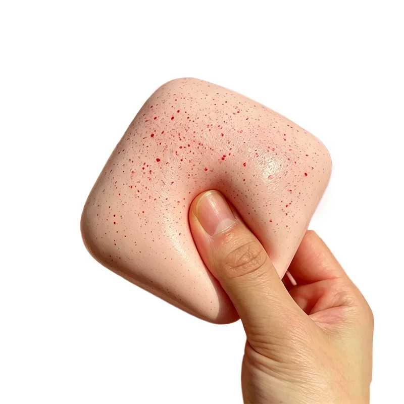 Neue Squishy Mini-Toast-Quetsch-Fidget-Spielzeuge Lustige Langsam Zurückfedernde Stressbälle ASMR Sensorisches Stressabbau-Fidget-Spielzeug Geschenke für Erwachsene