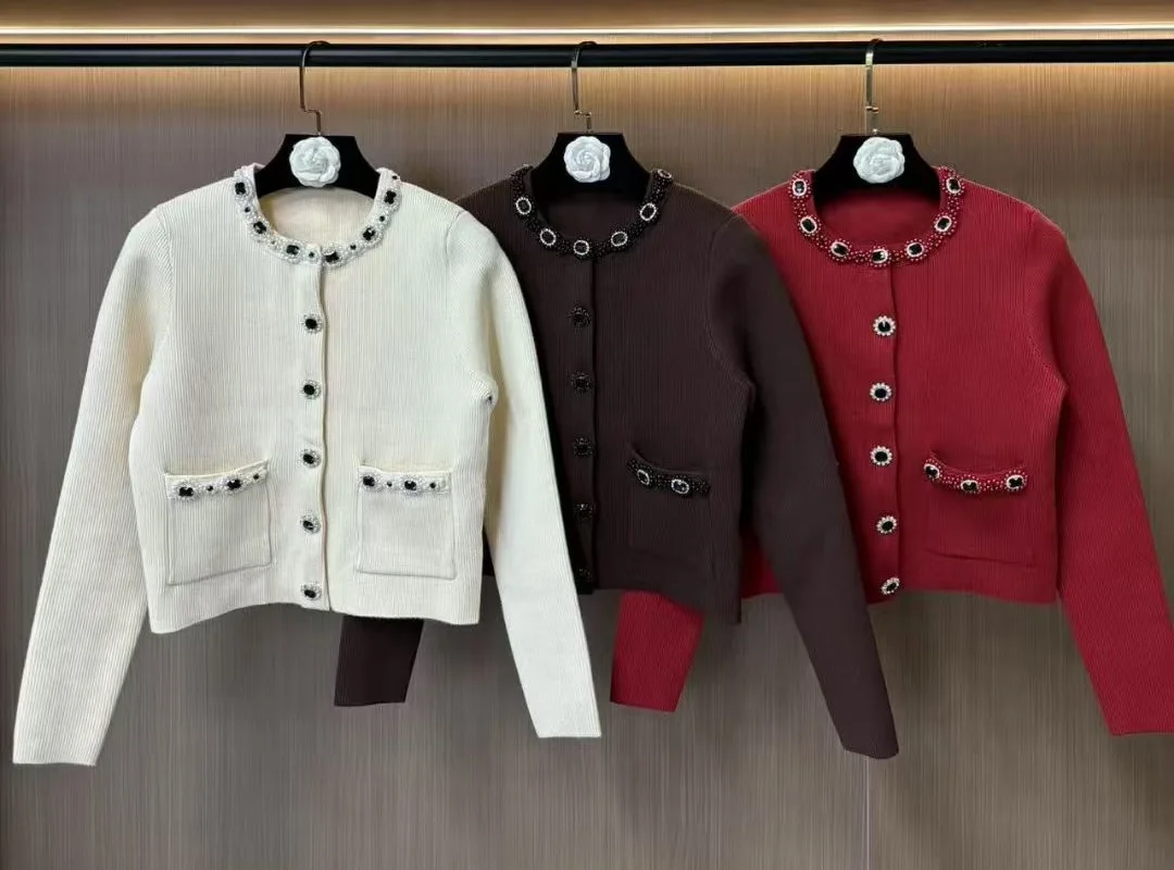 

Высокое качество, новые куртки-кардиганы, осень-зима 2022, женские кардиганы с бисером и карманами на пуговицах, лоскутные топы с длинными рукавами, пальто