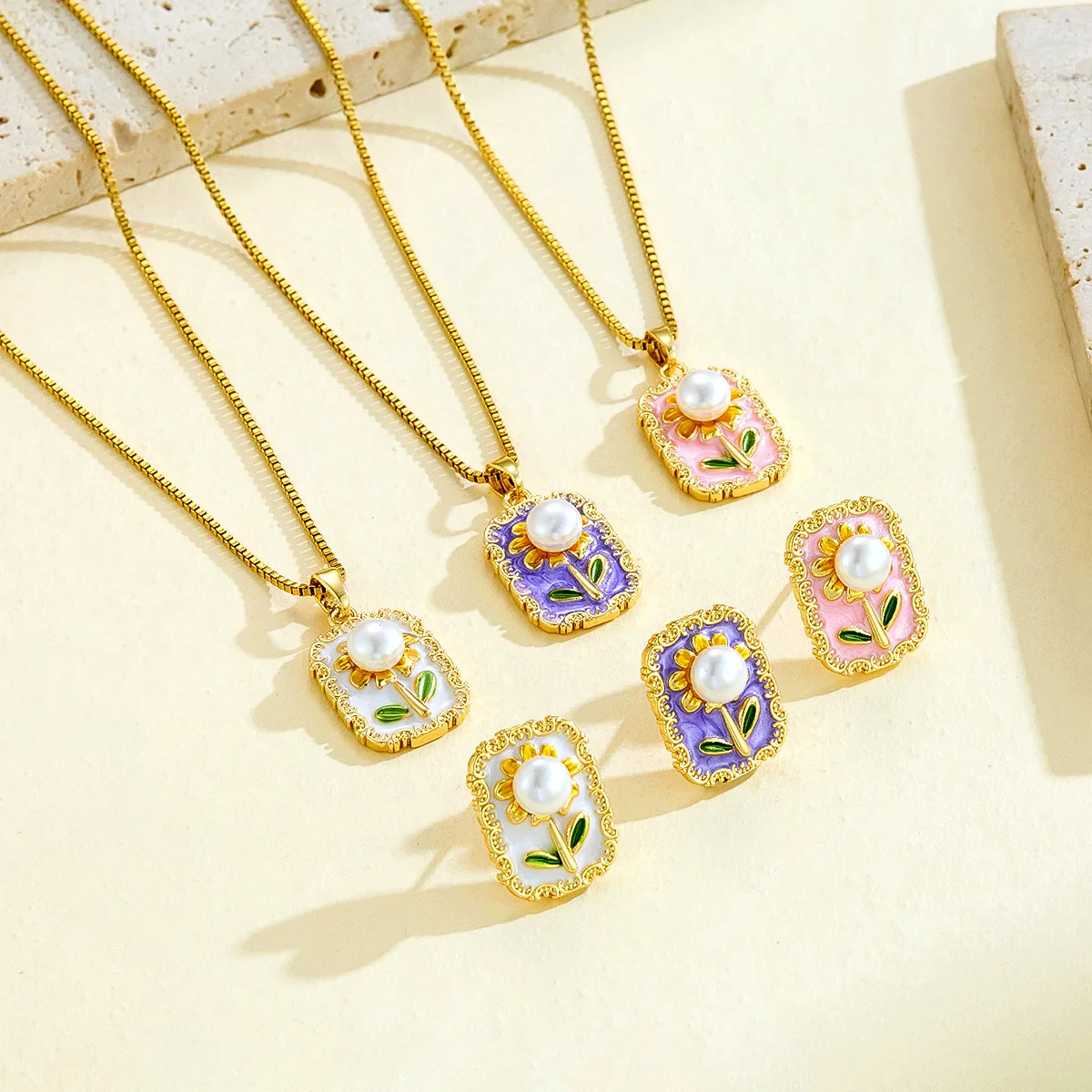 

Vintage Enamel Sunflower Jewelry Set – Rectangular Pendant Necklace & Matching Earrings with Faux Pearl