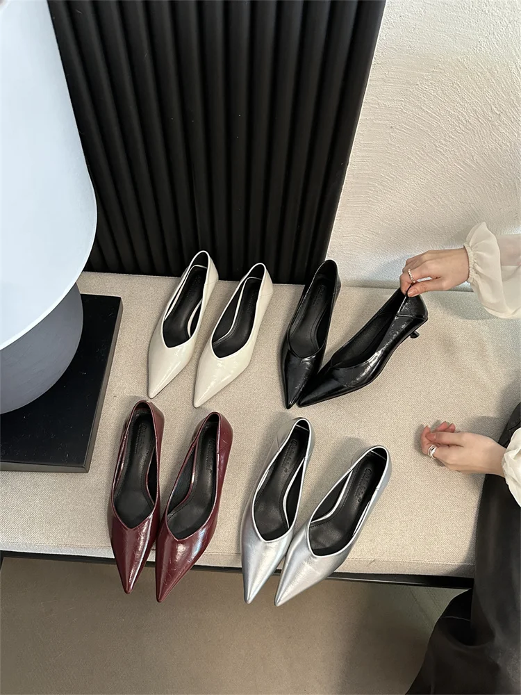 

Туфли женские универсальные на низком каблуке, повседневные кроссовки, заостренный носок, без застежки, парадные, топ-сайдеры, лето 2023