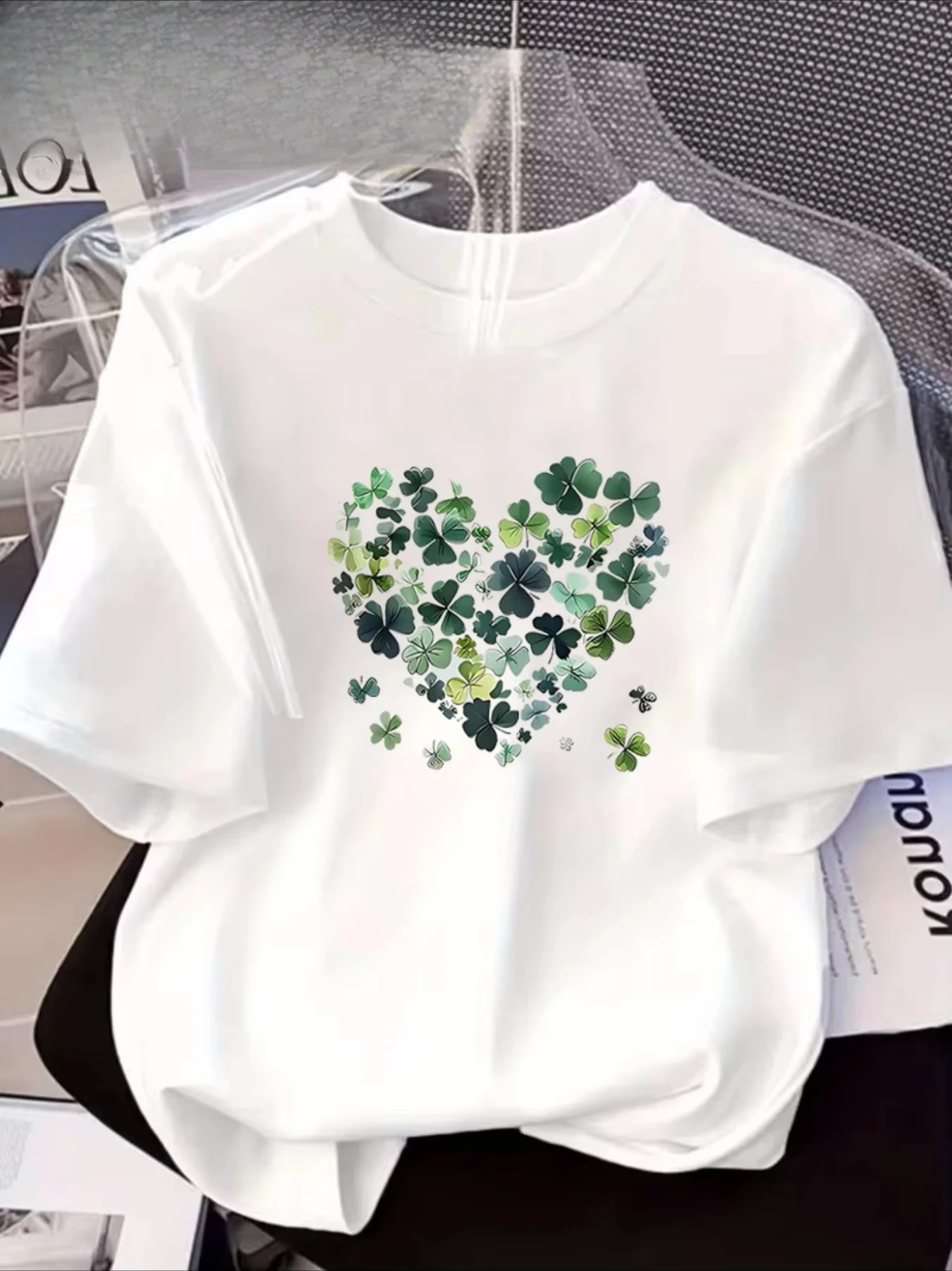 Cheap Clothes Clover Love Printed Pattern T-shirt Casual Round Neck Tshirt Women Breathable Top Comfortable and Soft Daily Wear