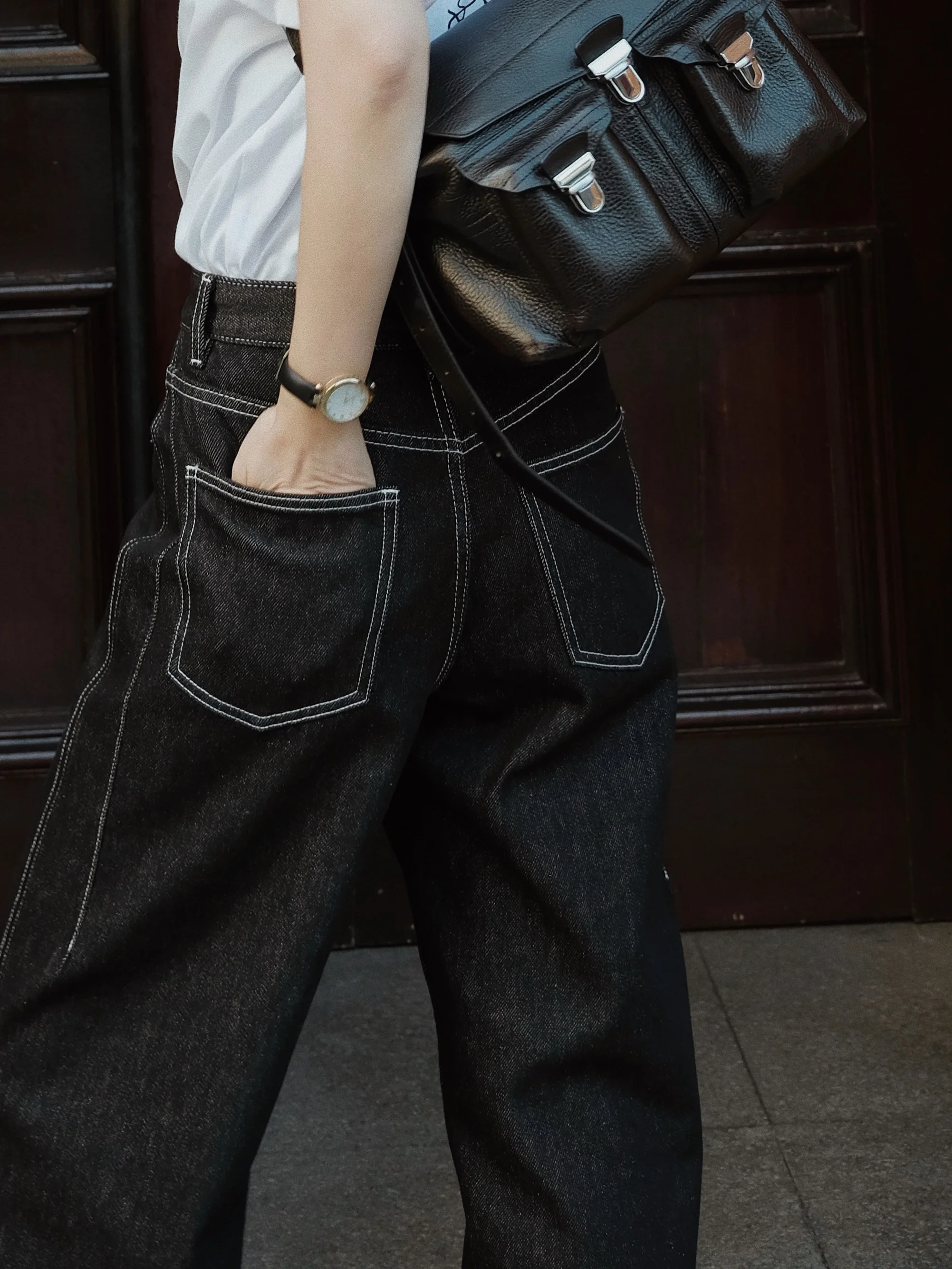 

Стильные прямые джинсы классической серии, черные, с декоративной строчкой, женские зимние хлопковые джинсы с молнией на талии