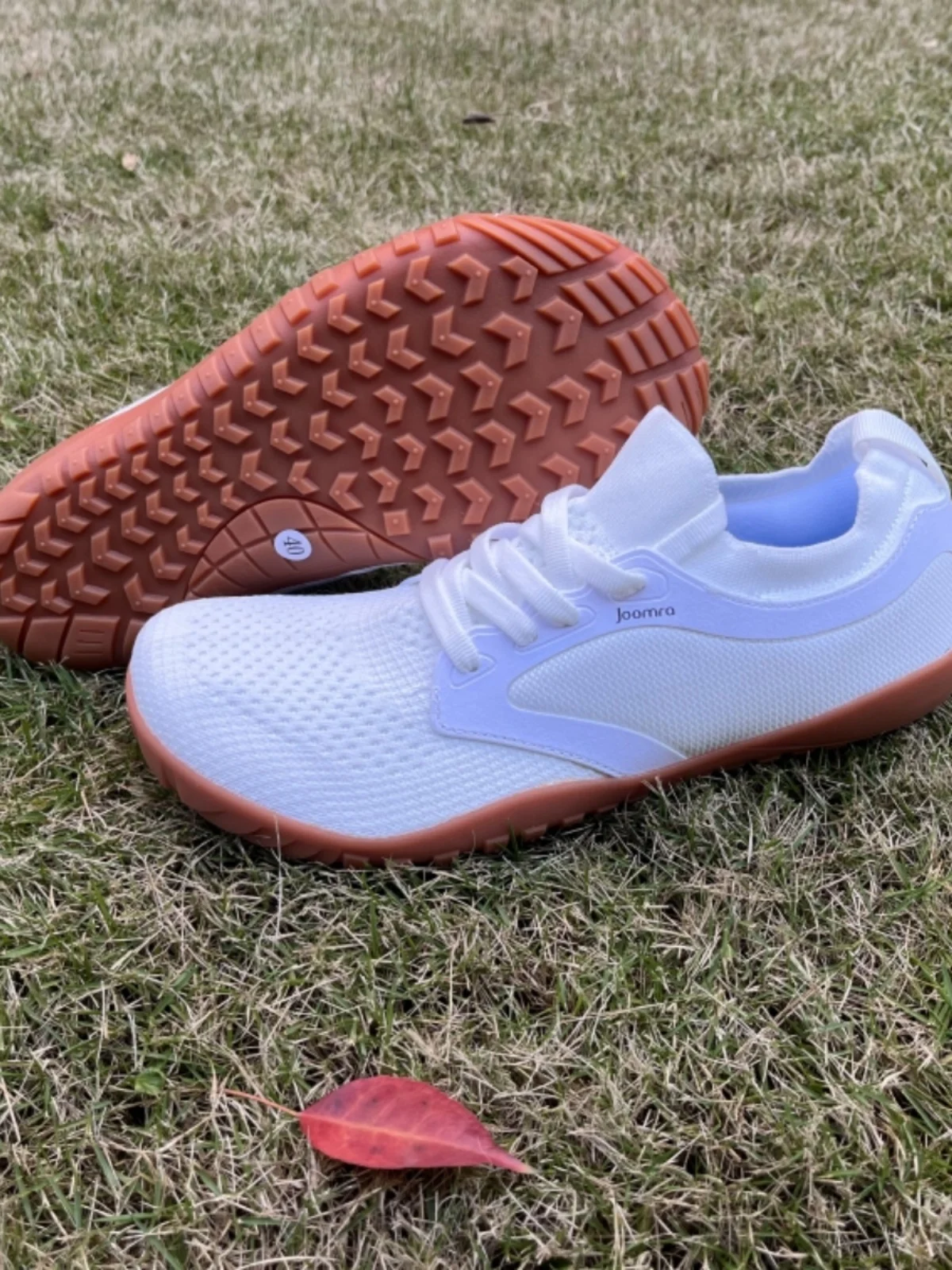 

Authentic Wide Footbed Running Shoes Comfortable Soft Bottom Mesh Upper for Couples Low Cut Lightweight All Season Sportswear