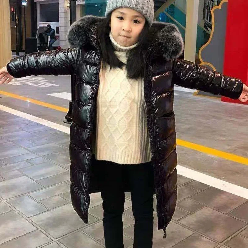 Moda inverno ragazze cappotti 2024 nuovi ragazzi ragazzi piumino vera volpe collo di pelliccia di procione bambini abbigliamento lungo bambini Parka