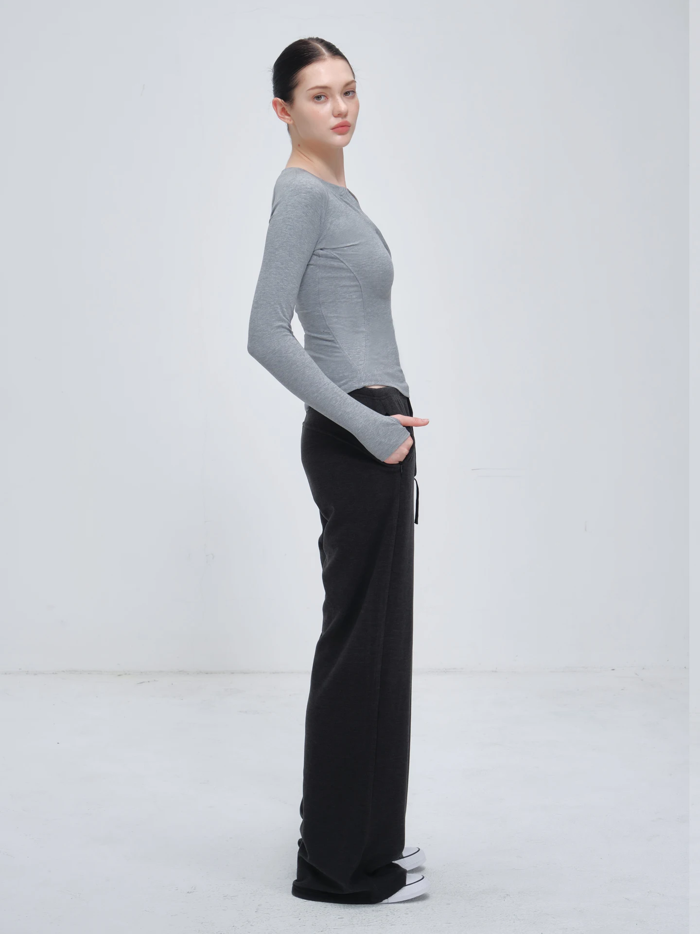 Black Drawstring High-Waisted Wide-Leg Pants for Women, Spring and Autumn Drapey Lazy Style Casual Pants, Slimming Floor-Length Straight-Leg Sports Sweatpants