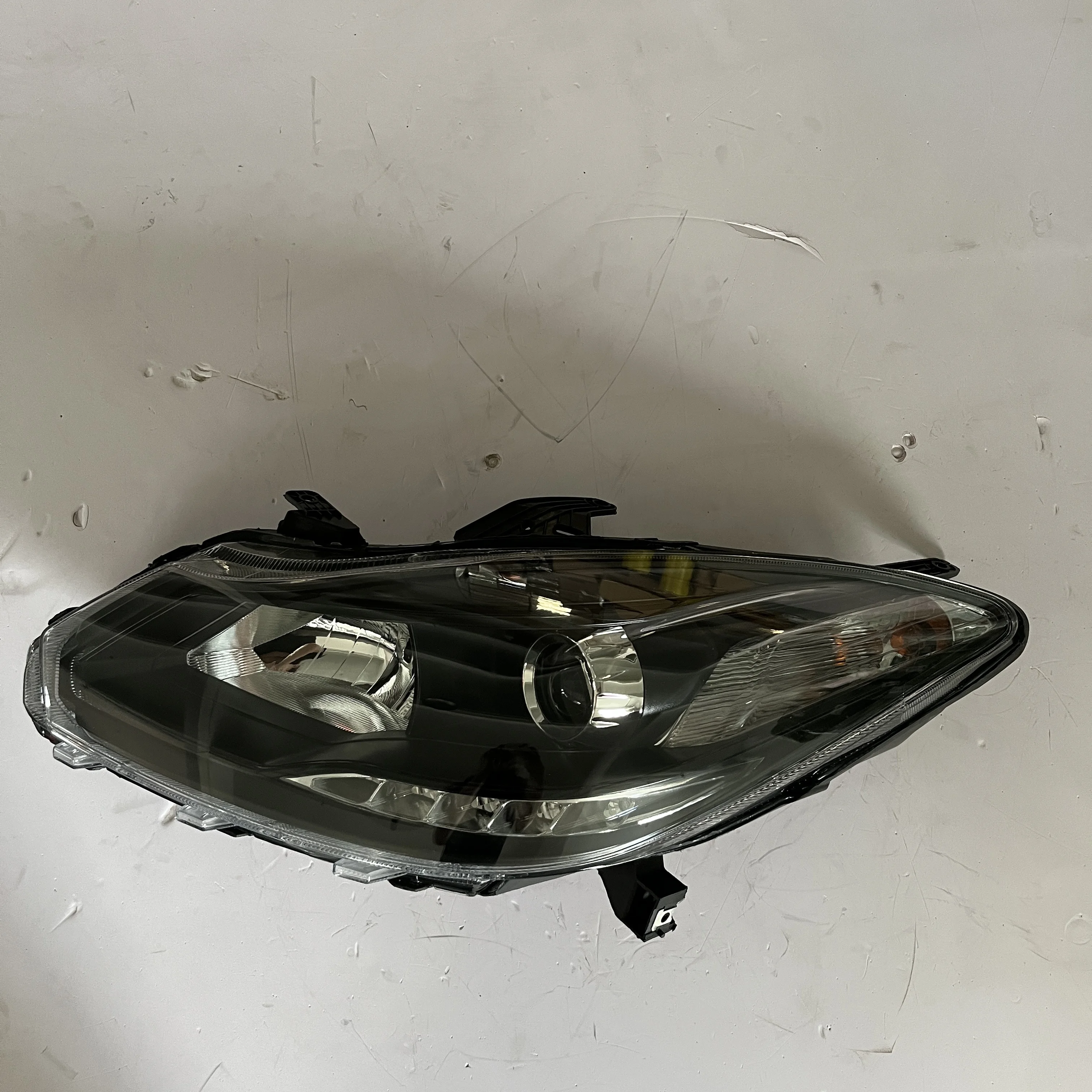 High Quality Front Lamp Headlight for JMC VIGUS 3 2022 JP2-13006-AE JP2-13005-AE