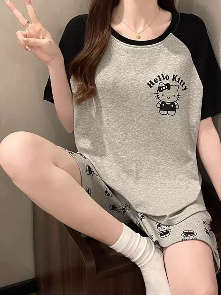 

Summer 2024 Women's round Ne ort Sve Spwear Set with Chest Pad Cute Design Home Clothes Cotton Cartoon Print