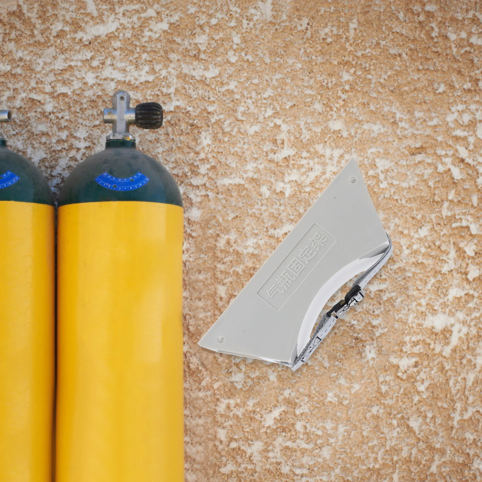 

1 set 1 Set Gas Cylinder Wall Bracket Propane Tank Holder Mounting Stand For Laboratory Safety Anti-Tilt Support Durable Chains