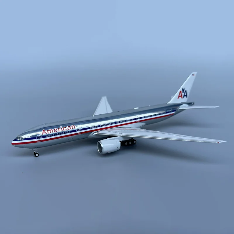 

Diecast 1:400 Scale US Airlines B777 777-200ER N795AN Aircraft Model Adult Fans Collectible Souvenir Gifts