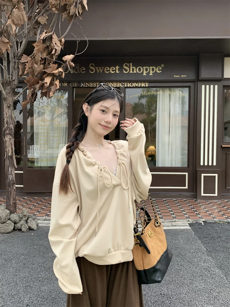 เสื้อฮู้ดทรงหลวมผู้หญิง สีฟ้า สไตล์ลำลอง อเนกประสงค์ สไตล์เกาหลี แขนยาว มีเชือกผูก ใส่สบาย สำหรับฤดูใบไม้ร่วงและฤดูหนาว สินค้ามาใหม่