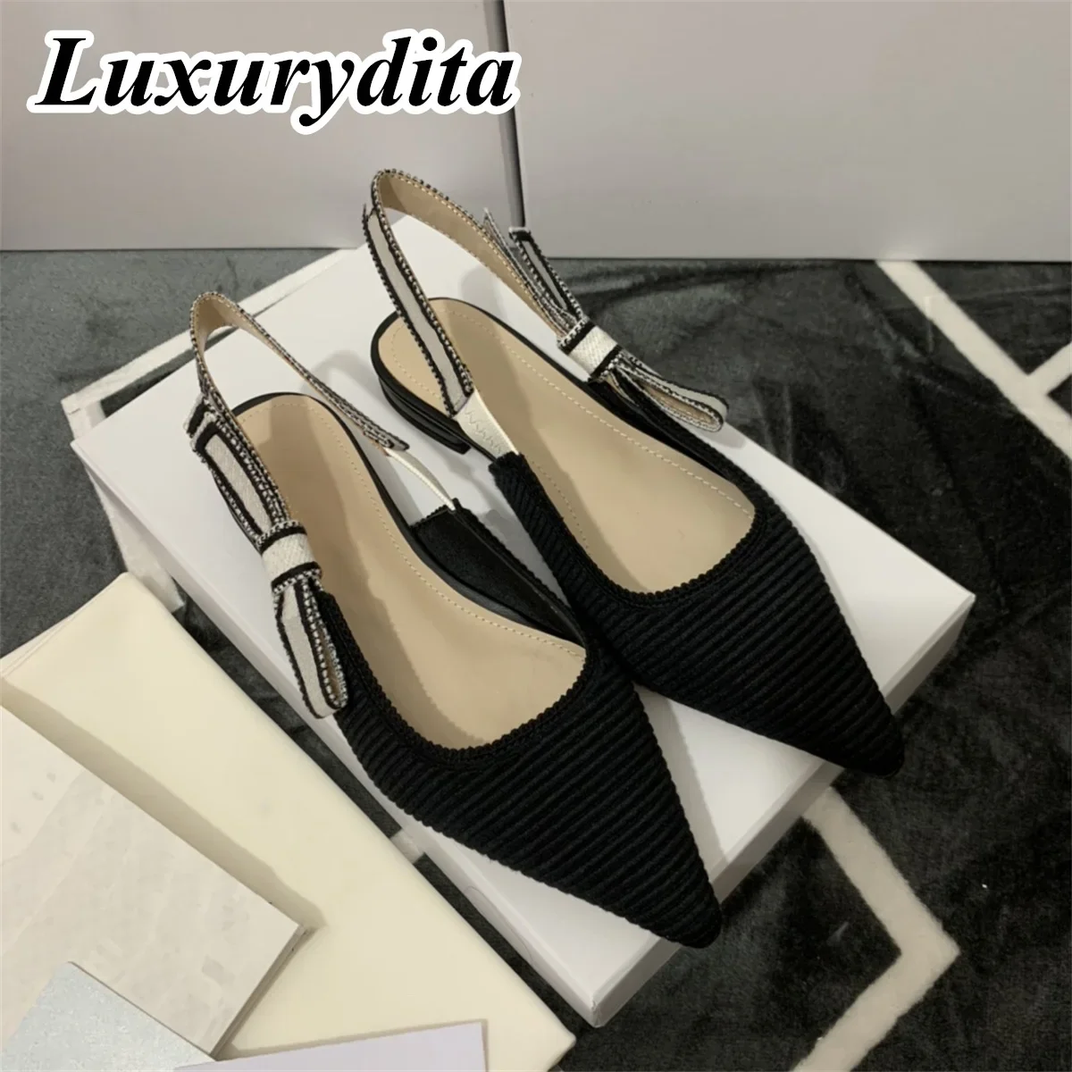 

Top Quality Luxury Womens Sandal Casual Lace Flat Fashion Embroidered Muller Shoes Designer Silk Leather Soled High Heel