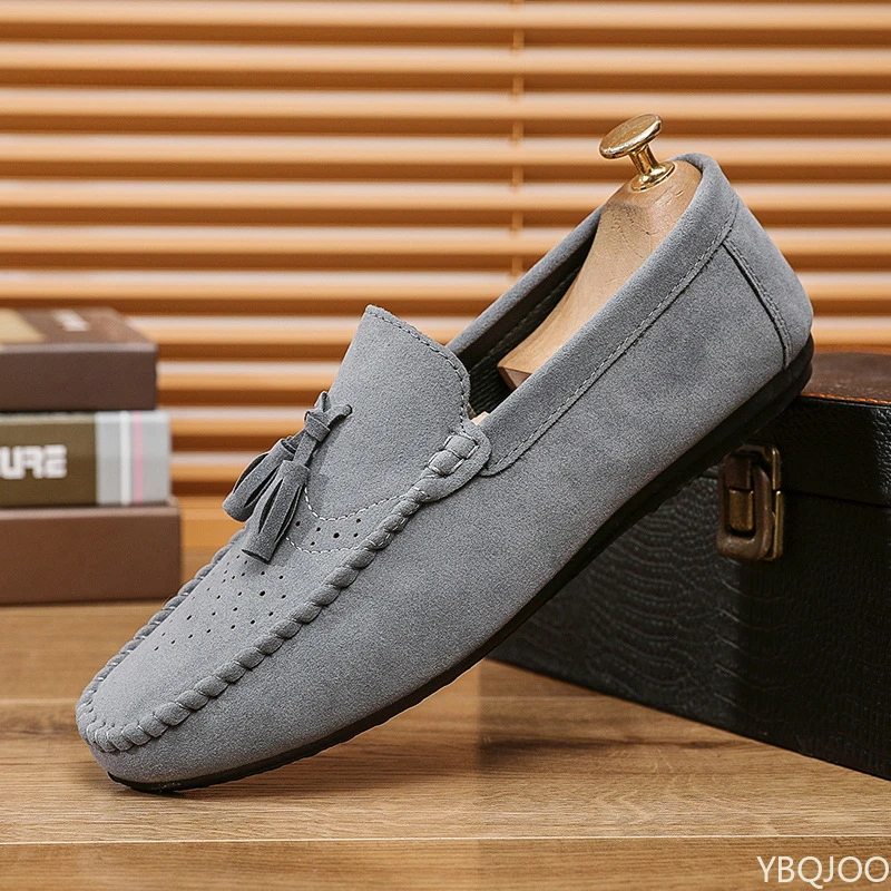 Men's Casual leather Shoes Soft soled driving lazy Loafers Versatile trendy flats Fashion lightweight Male shoes Zapatos ladies