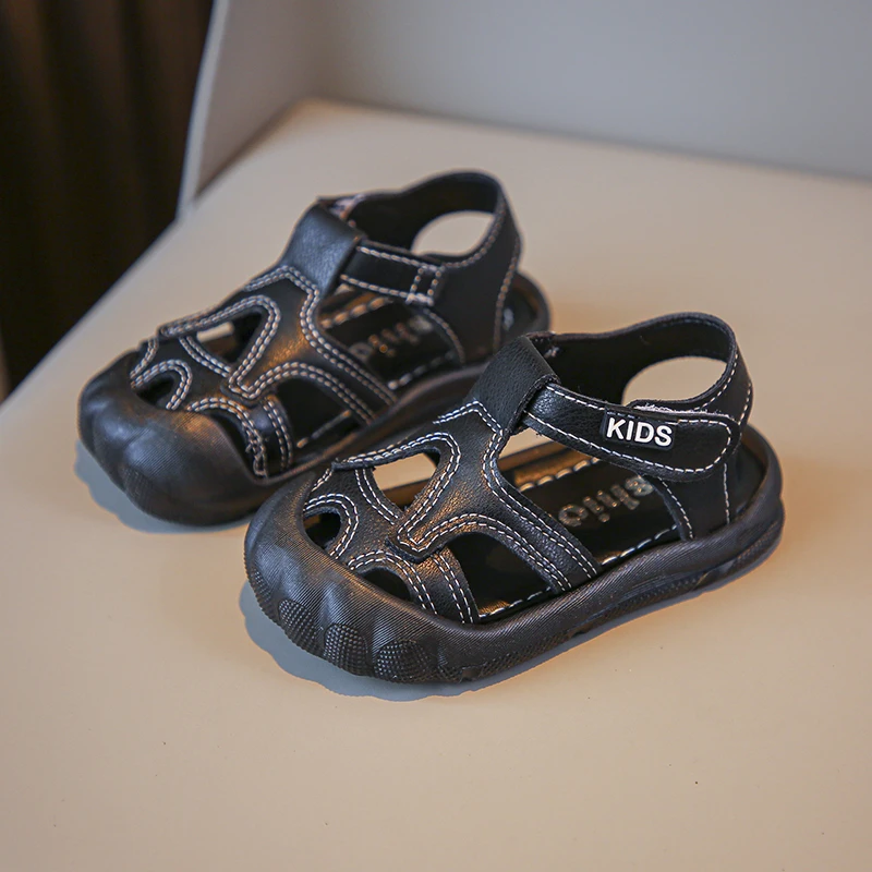 Anti-Kick Babys chuhe Sandalen für Jungen Sommer Pu Leder Kleinkind Mädchen Wanderschuhe 0-3 Jahre alte weiche Sohle Kinder Clog Schuhe