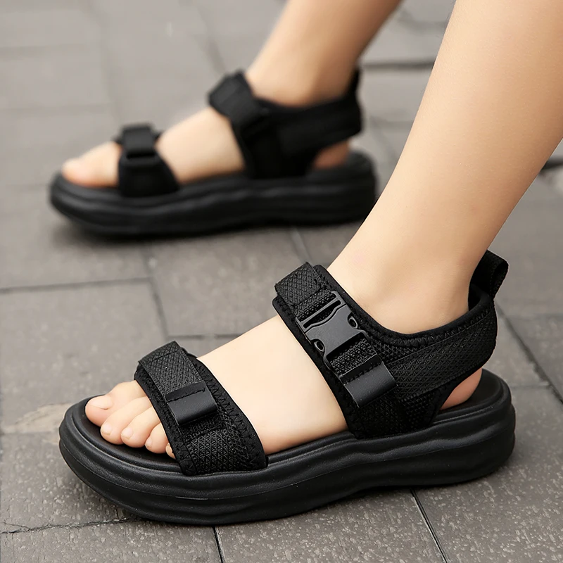 

Children's sandals non-slip simple beach shoes boys all summer new primary school students thick soled open toe wear